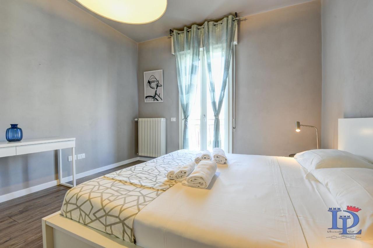 Desenzanoloft Official Partner Marriott Homes & Villas - Bacco Family Apartment Дезенцано-дель-Гарда Экстерьер фото